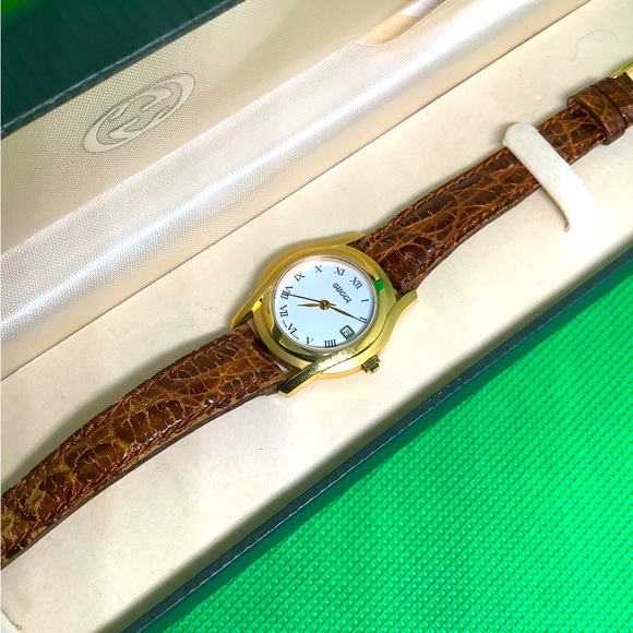 Authentic ladies GUCCI watch 🌟🌟🌟 - Picture 1 of 13